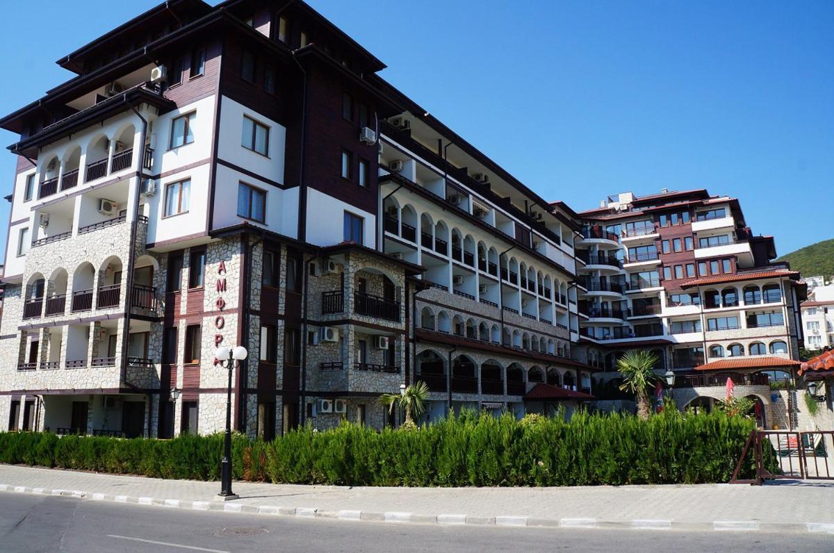 Dom-El Real Apartments Amphora Sveti Vlas Bagian luar foto
