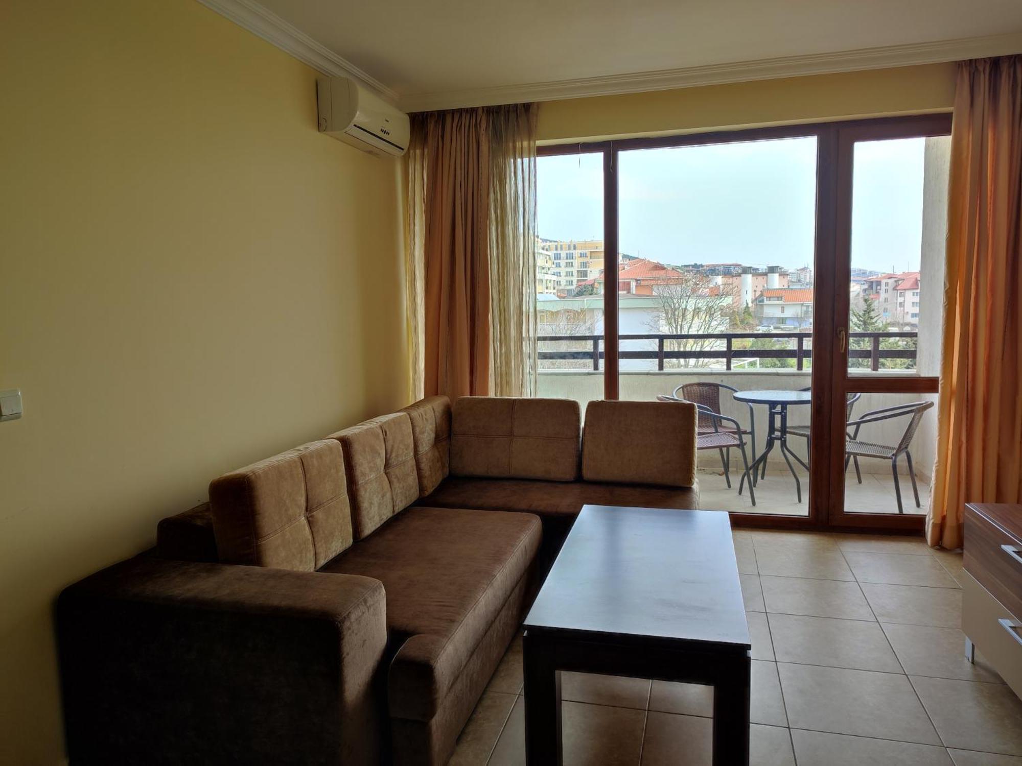 Dom-El Real Apartments Amphora Sveti Vlas Bagian luar foto
